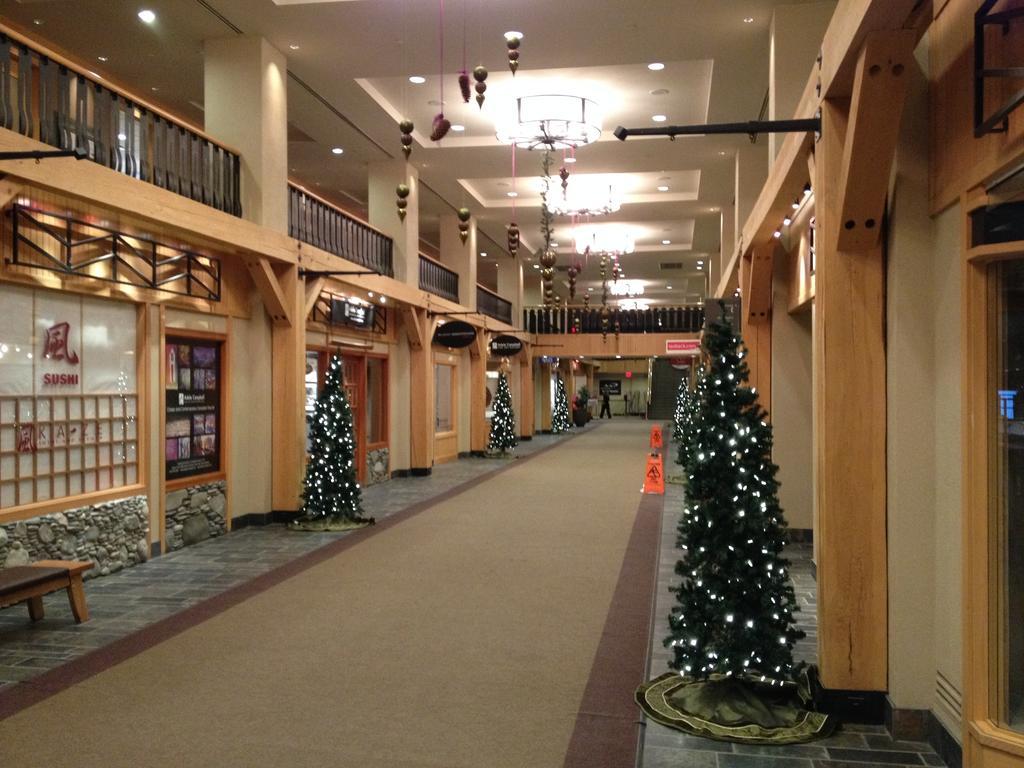 The Westin By Latour Aparthotel Whistler Eksteriør bilde